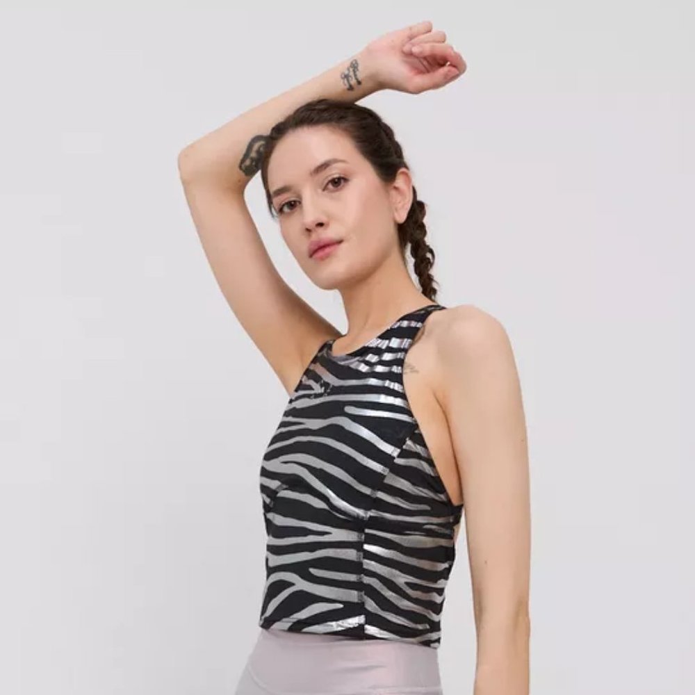 ⭐️HP⭐️ Adidas Stella McCartney Print Crop Top